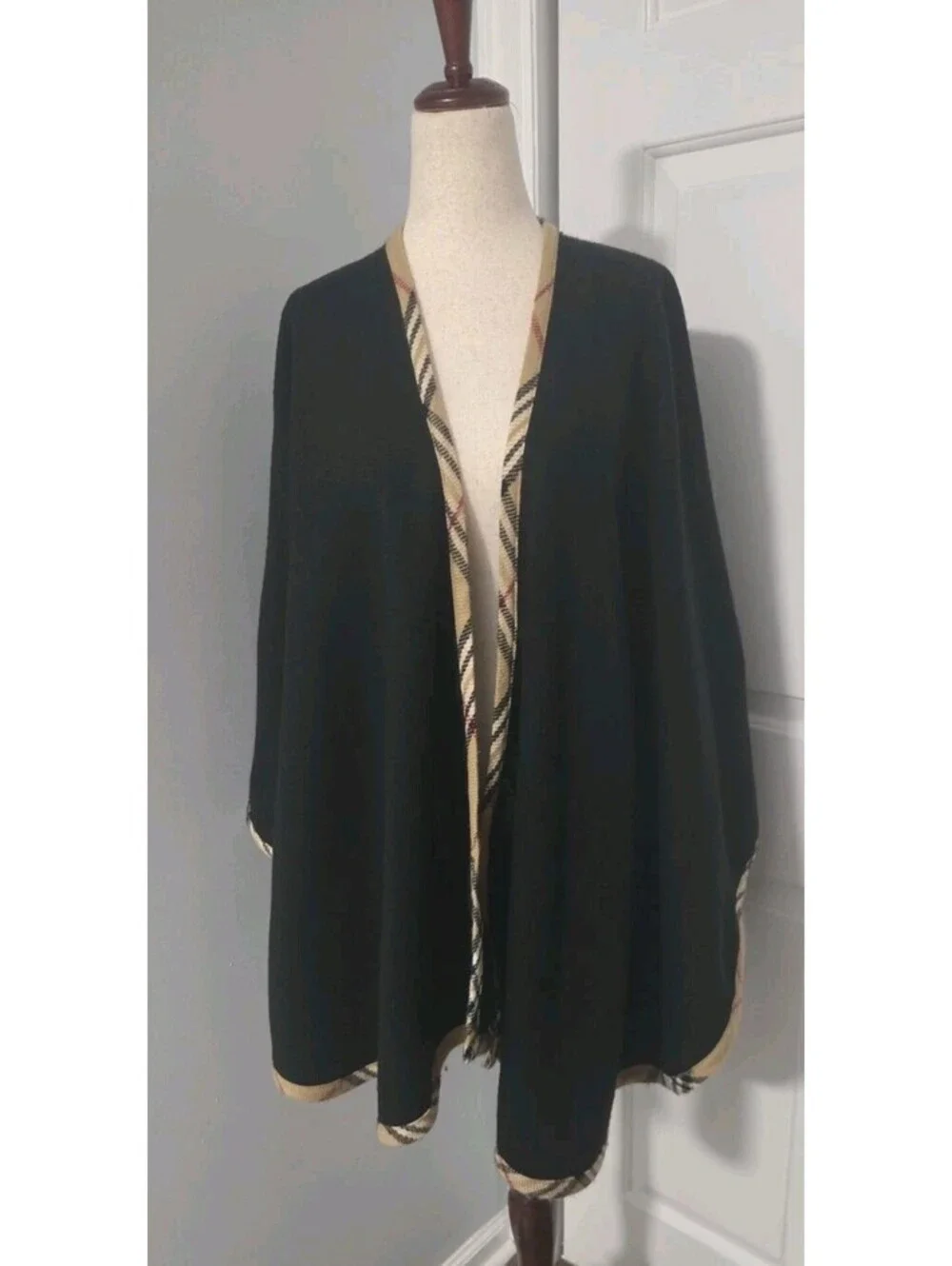 Lord And Taylor One Size Black Plaid Trim Open Front Poncho Cape Wrap